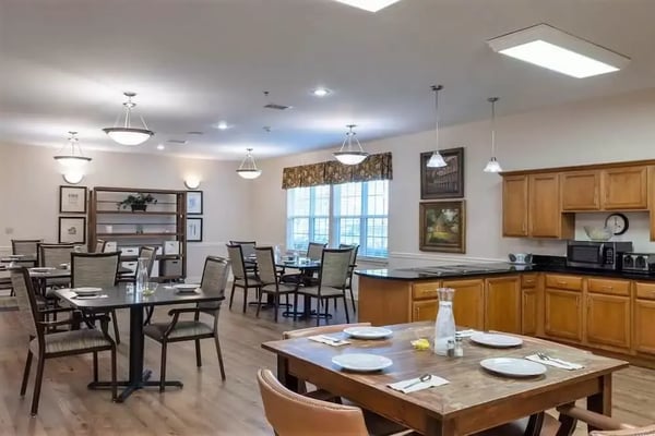 MC-Dining-Room-1